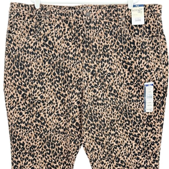 Terra & Sky Women's Core Straight Stretch Brown Leopard Denim Jeans Plus 24W NWT - Picture 3 of 10